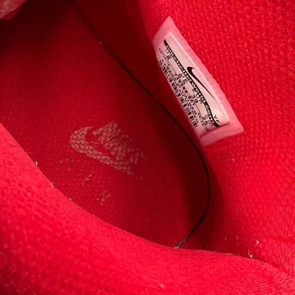 Nike Wmns Air Force 1 Hi Suede 'University Red' (2016) - Picture 8 of 12